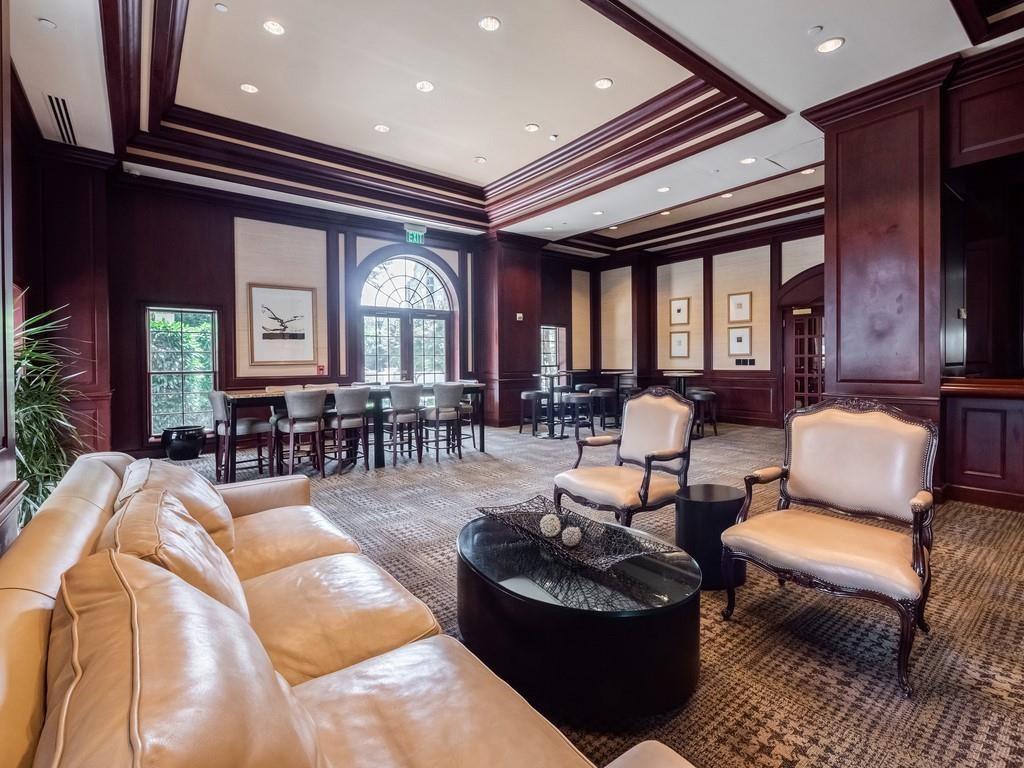 195 14th Street NE Unit 2006