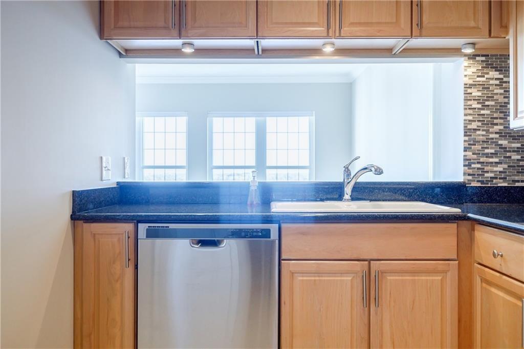 195 14th Street NE Unit 2006