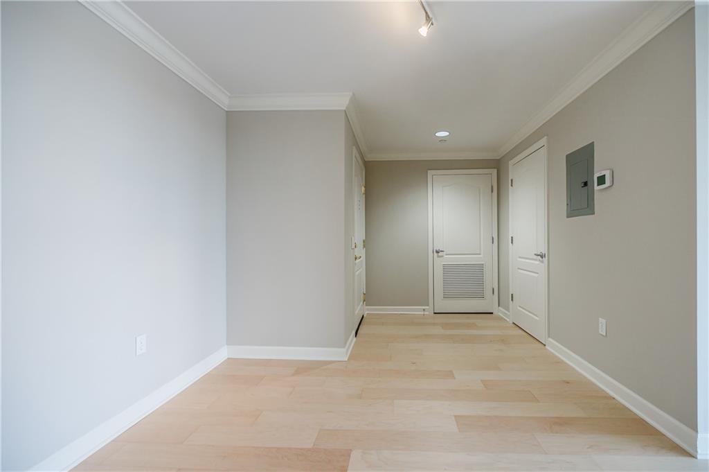 195 14th Street NE Unit 2006