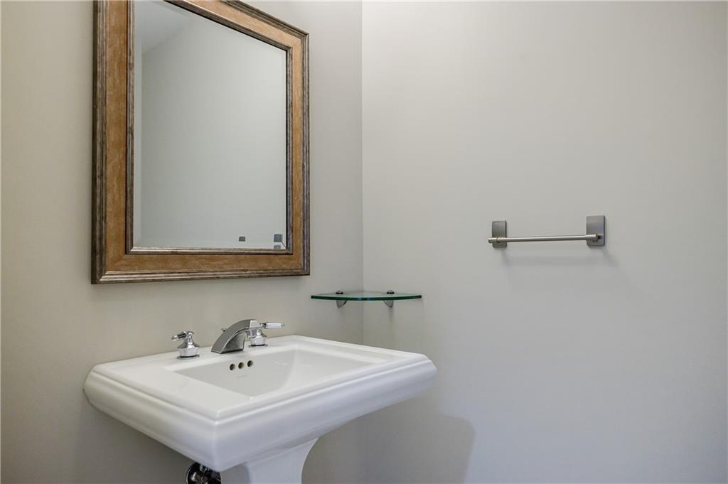 195 14th Street NE Unit 2006