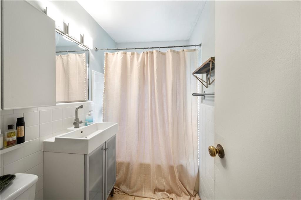 1380 Chalmette Drive NE Unit 3