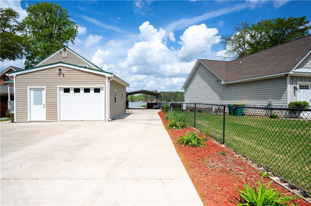334 Lakeshore Drive