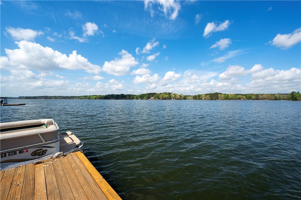 334 Lakeshore Drive