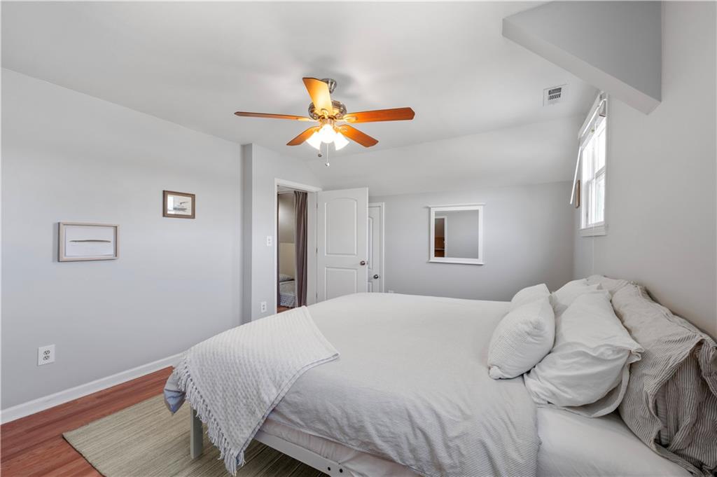 334 Lakeshore Drive