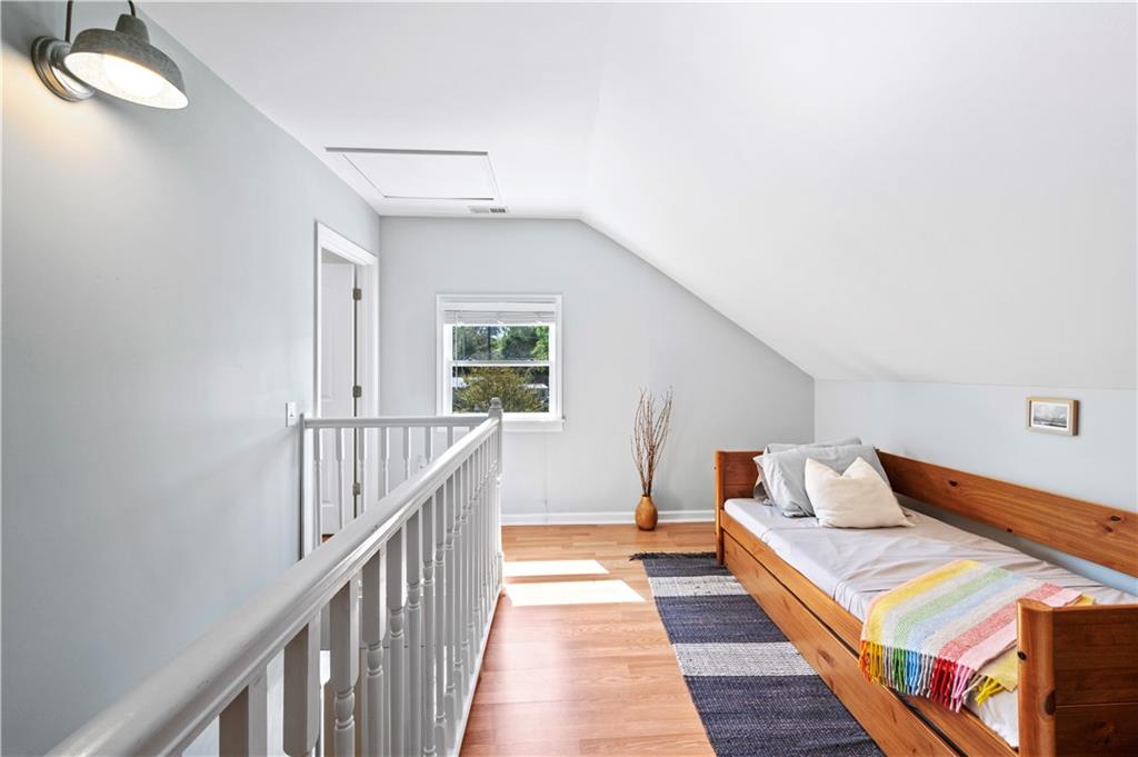 334 Lakeshore Drive