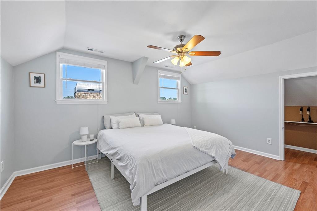 334 Lakeshore Drive
