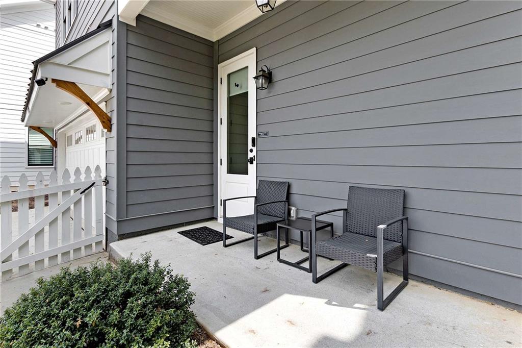 1911 Commons Circle