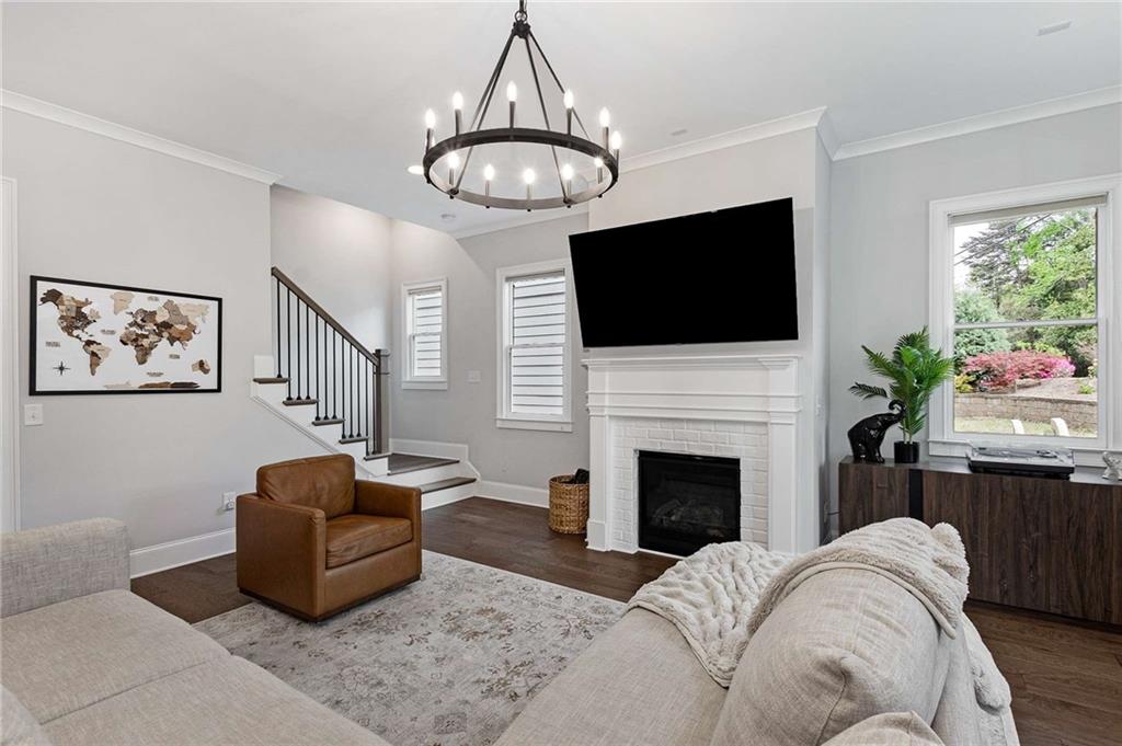1911 Commons Circle
