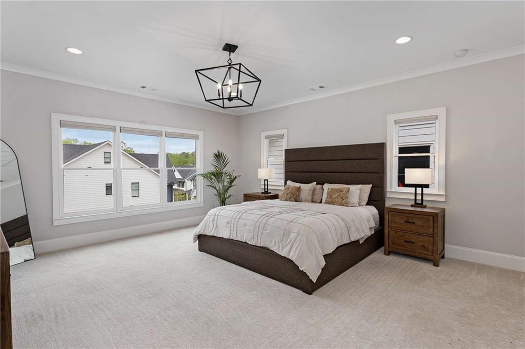 1911 Commons Circle
