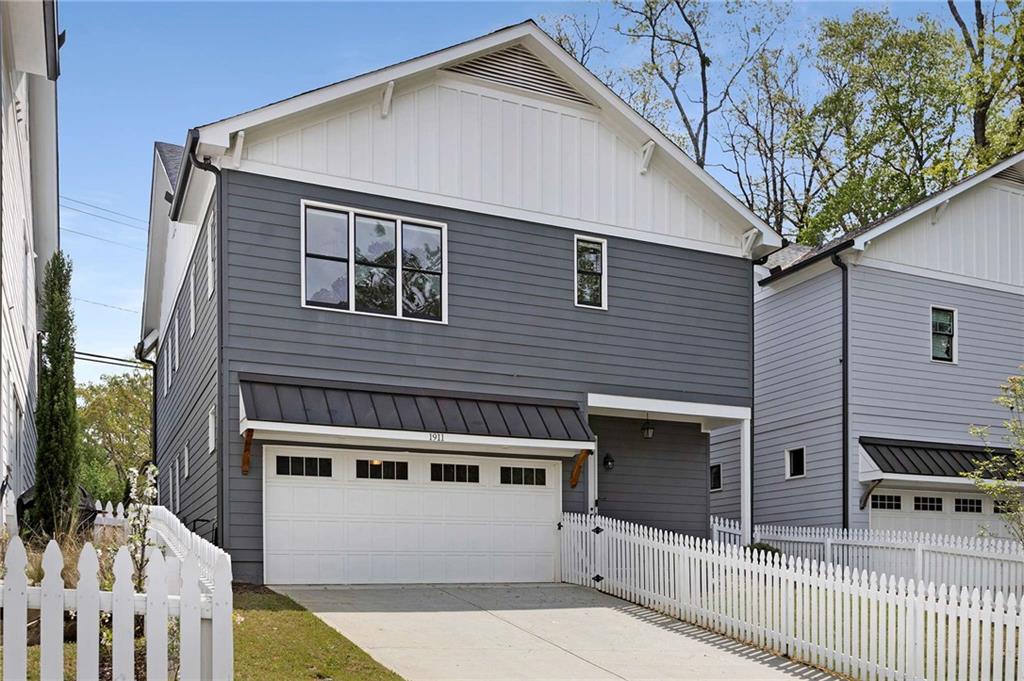 1911 Commons Circle