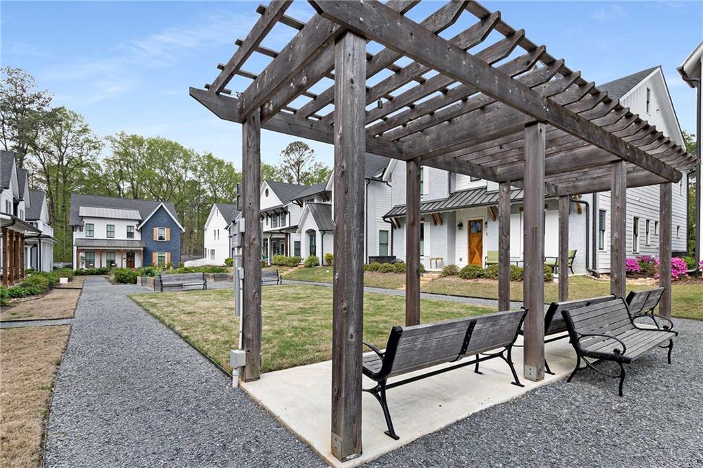 1911 Commons Circle