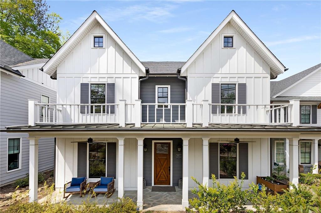 1911 Commons Circle