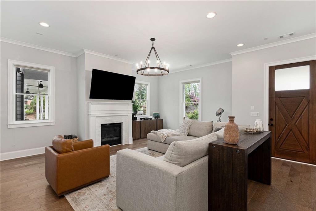 1911 Commons Circle
