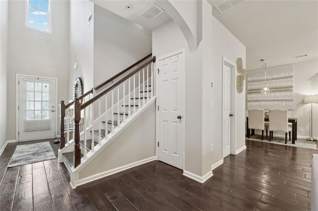 2894 Cross Creek Drive