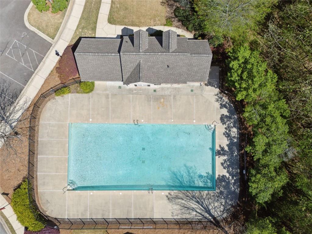 2894 Cross Creek Drive