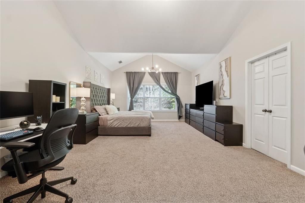 2894 Cross Creek Drive