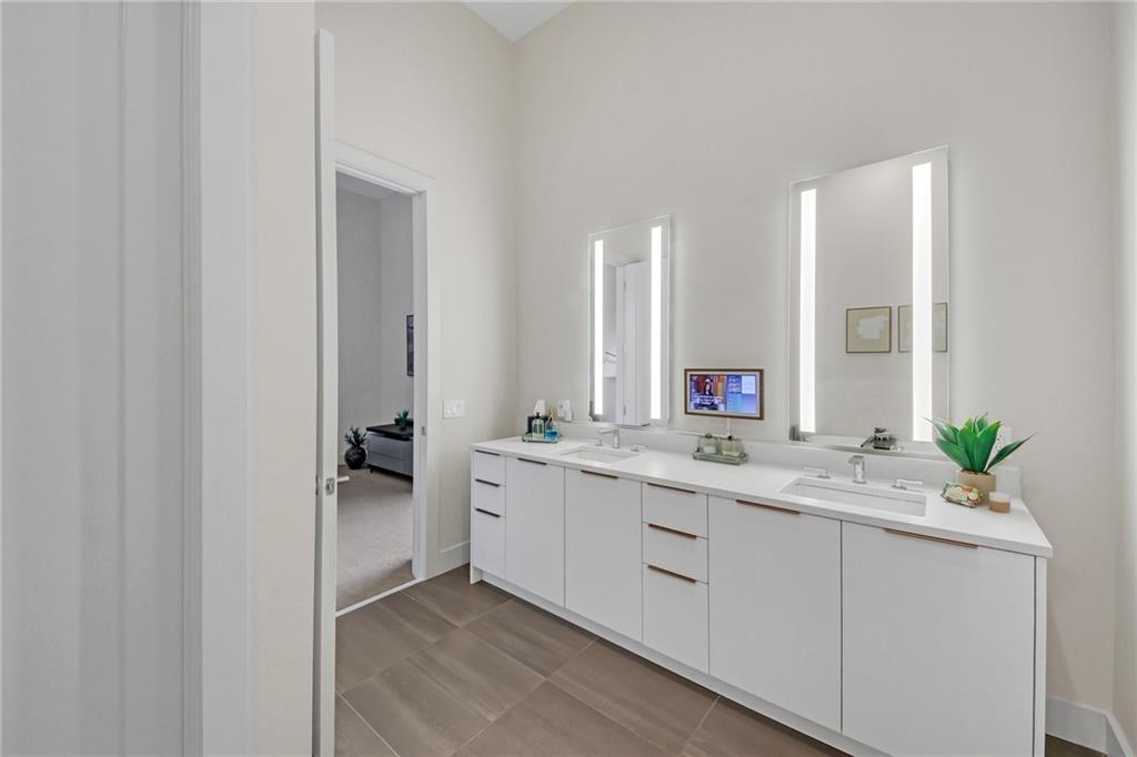 40 12th Street NE Unit 903