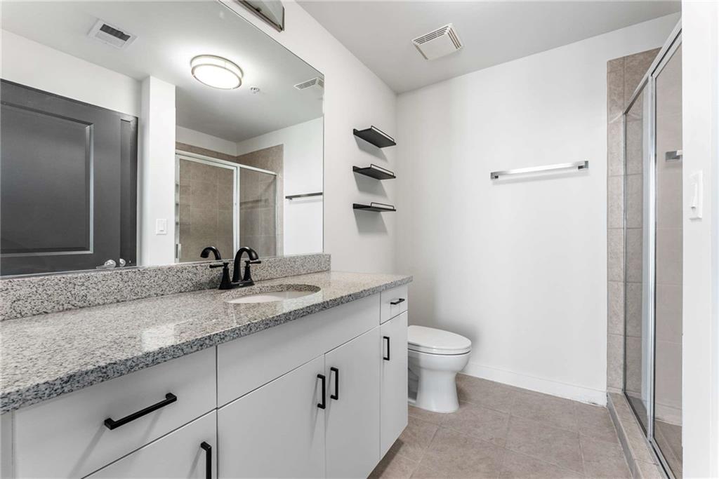 860 Peachtree Street NE Unit 2118