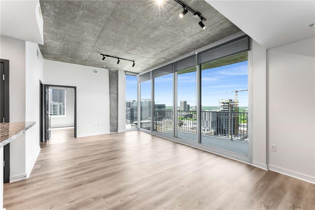 860 Peachtree Street NE Unit 2118