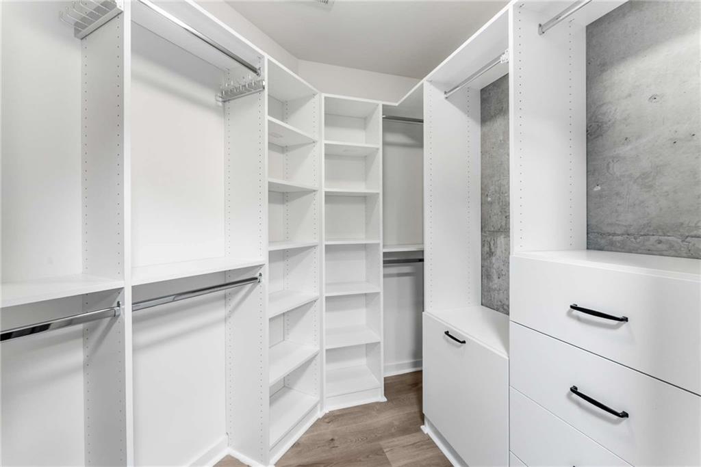 860 Peachtree Street NE Unit 2118