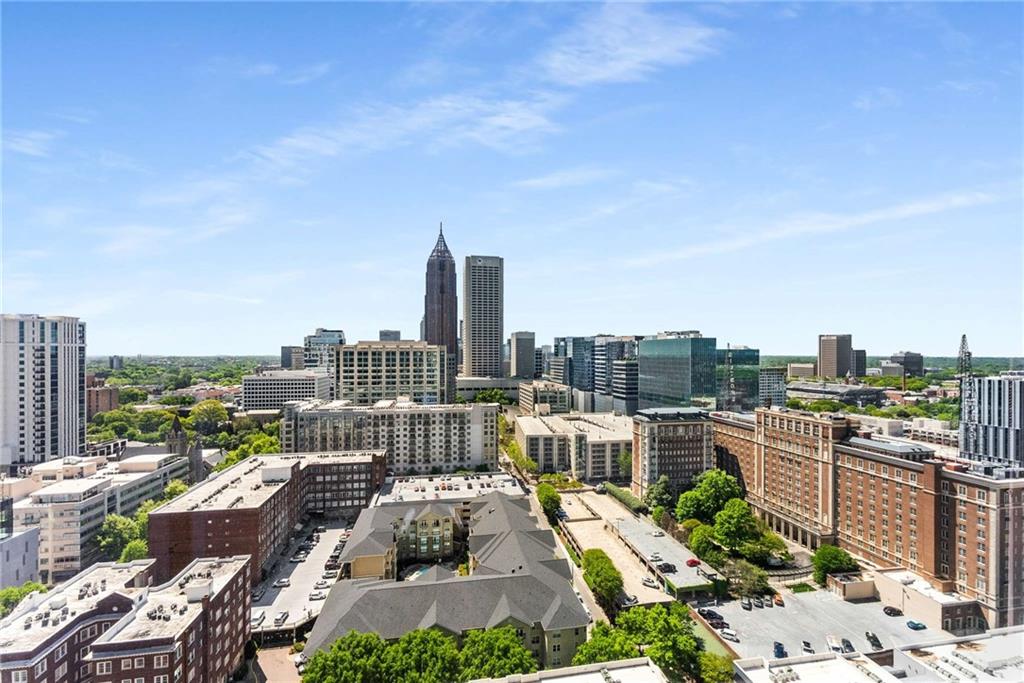 860 Peachtree Street NE Unit 2118