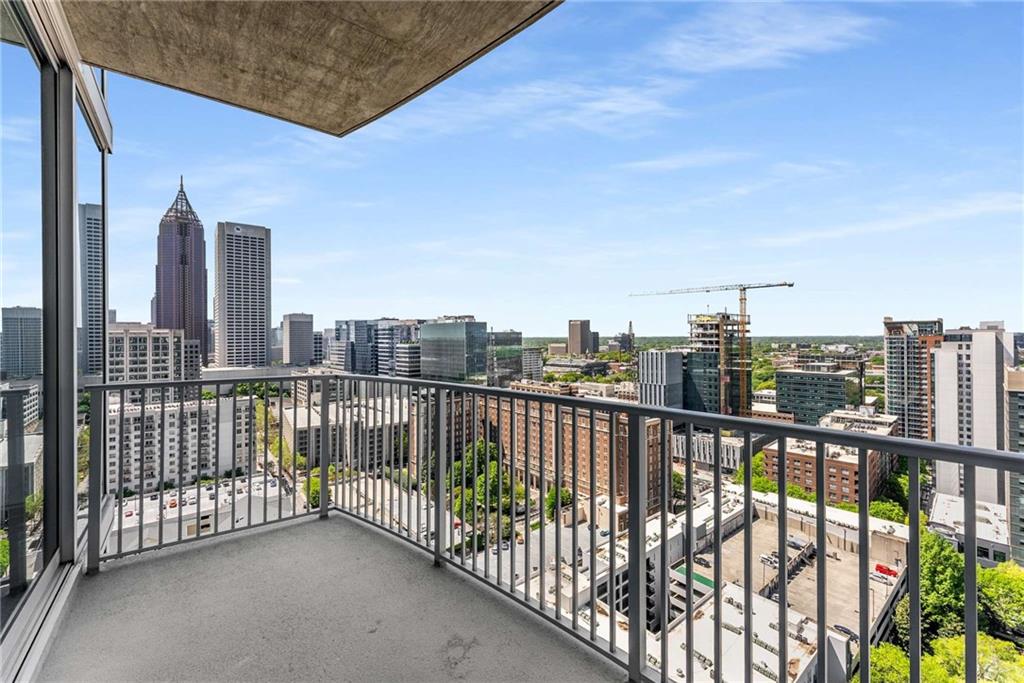 860 Peachtree Street NE Unit 2118