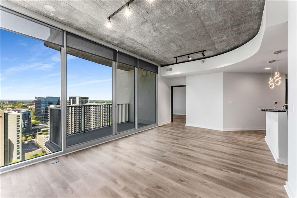 860 Peachtree Street NE Unit 2118