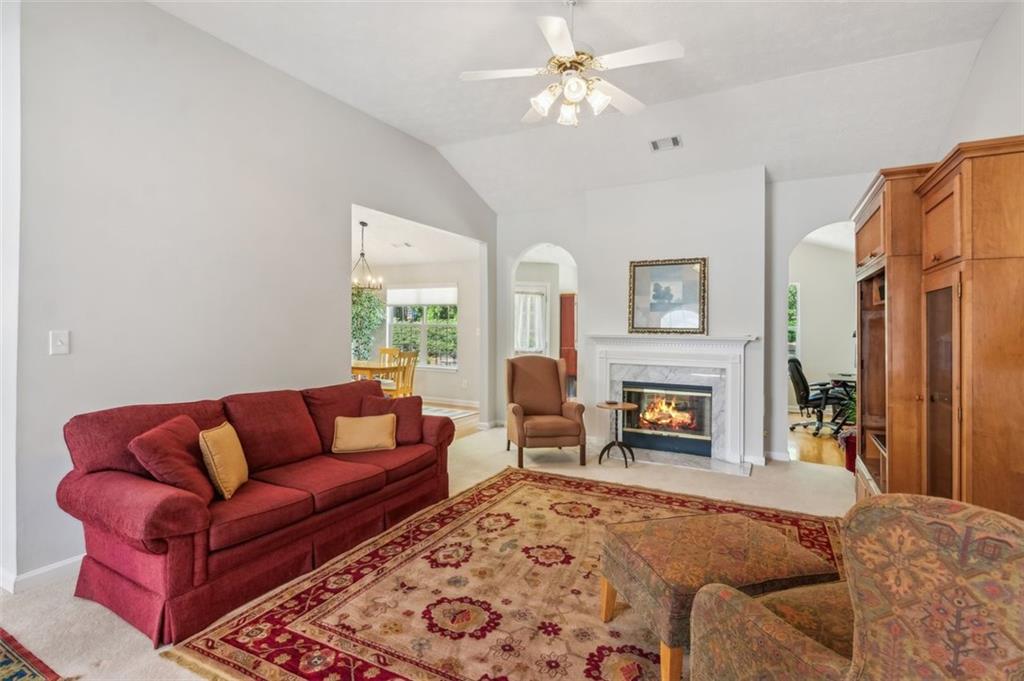 2265 Pemberton Point