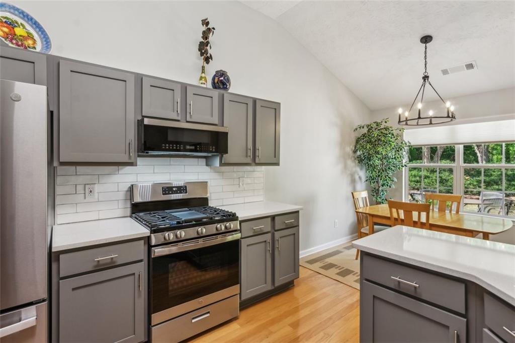 2265 Pemberton Point