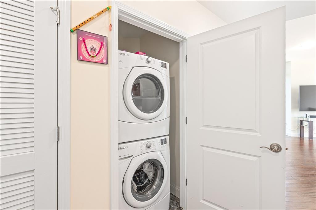 270 17th Street NW Unit 2801