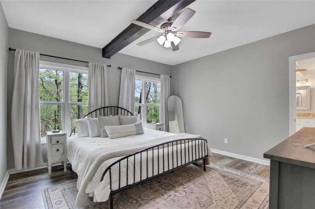 222 WHITE EAGLE Drive