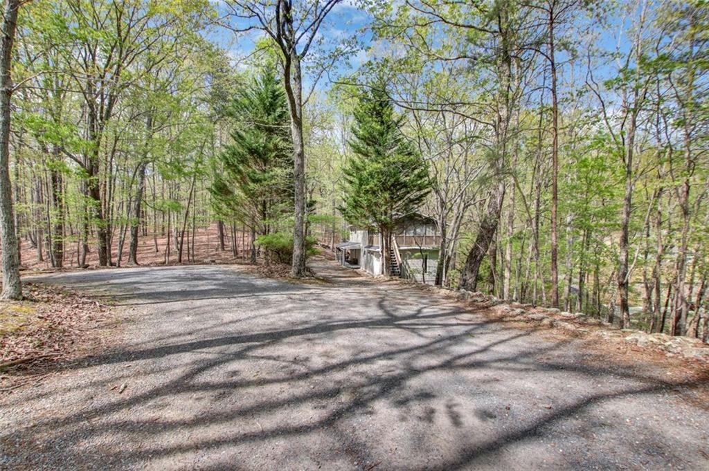 222 WHITE EAGLE Drive