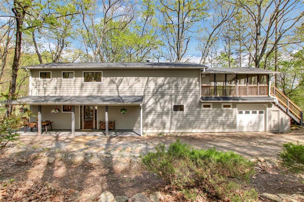 222 WHITE EAGLE Drive