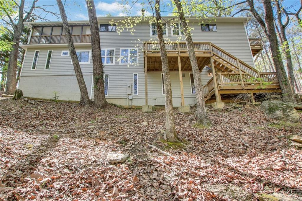 222 WHITE EAGLE Drive