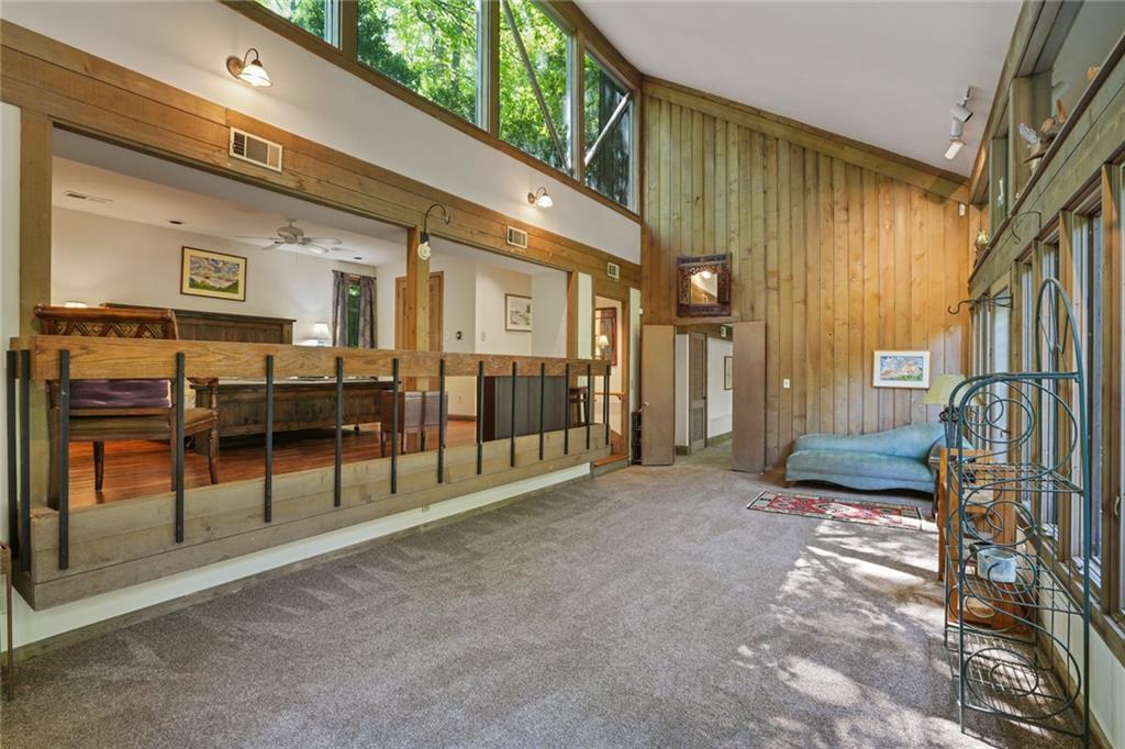 1144 Evergreen Drive NE