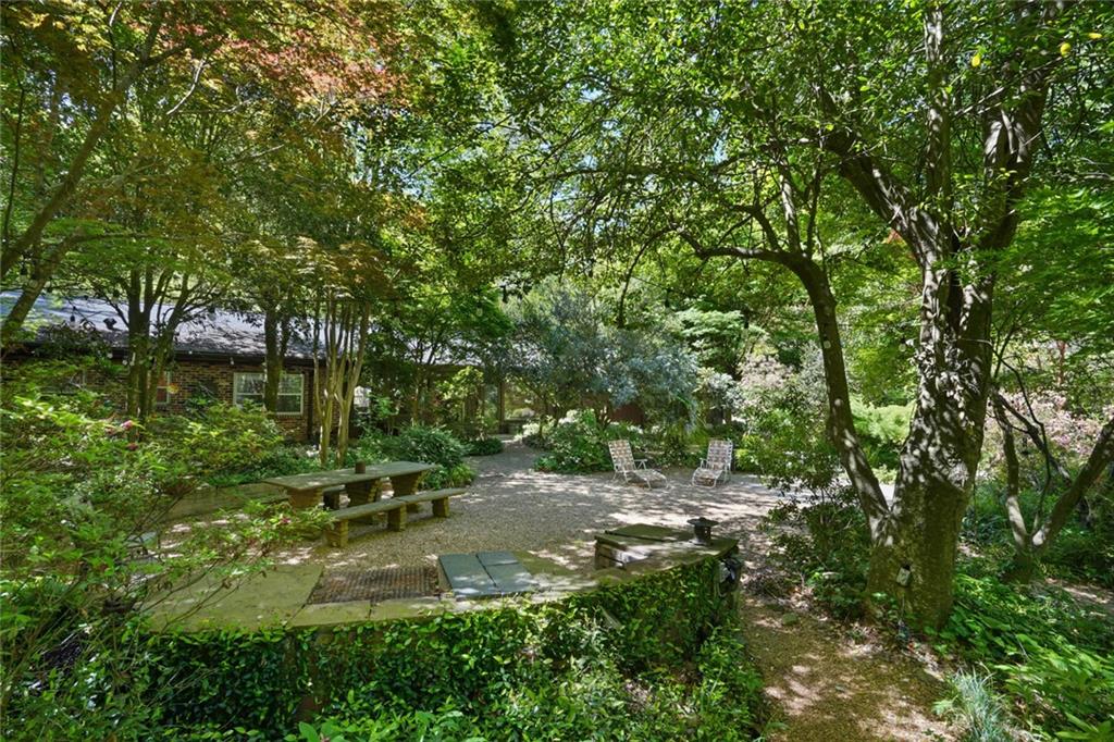 1144 Evergreen Drive NE