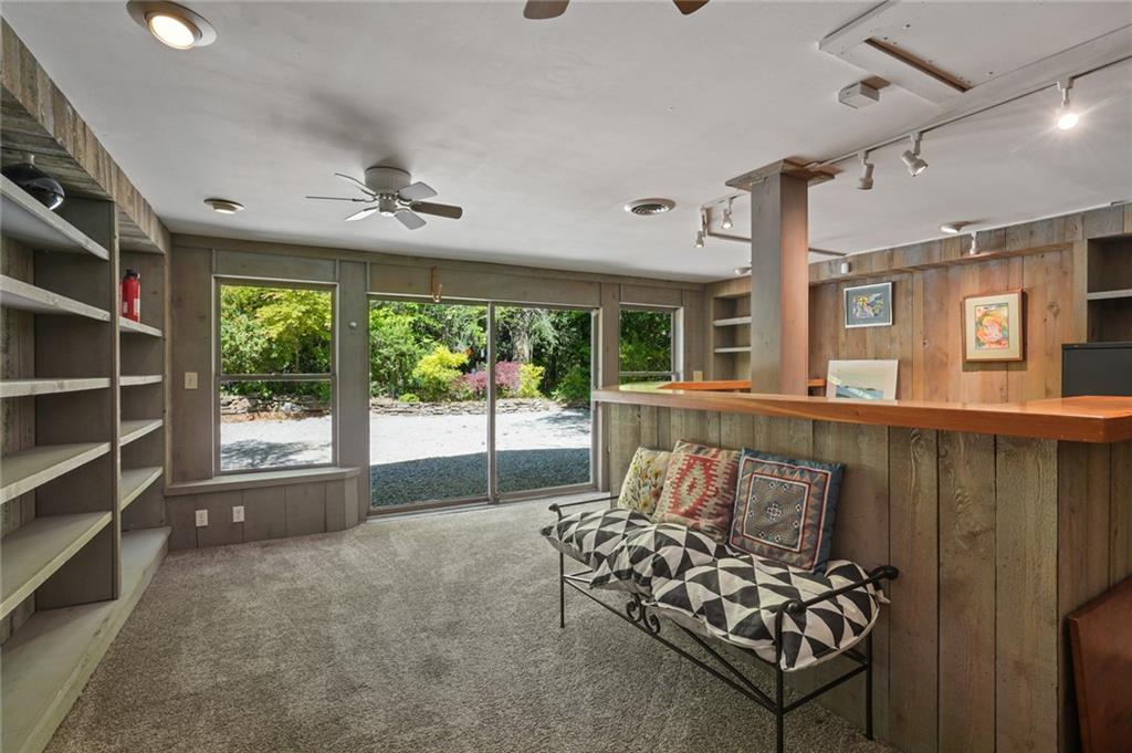 1144 Evergreen Drive NE