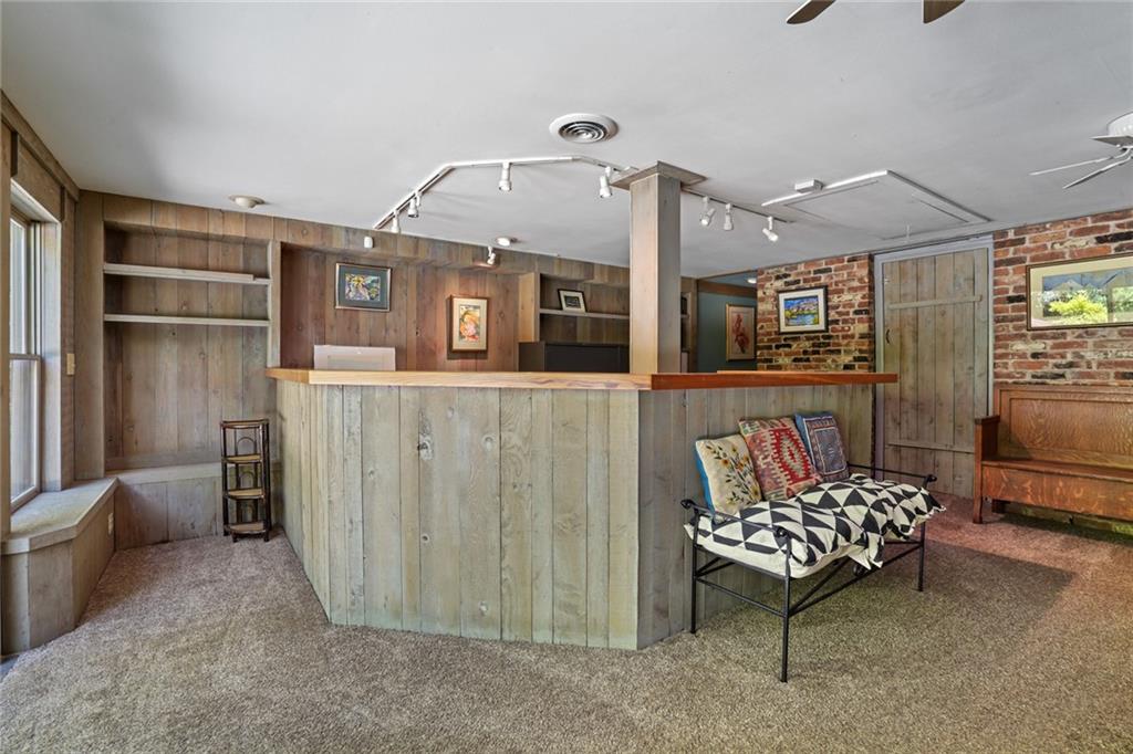 1144 Evergreen Drive NE