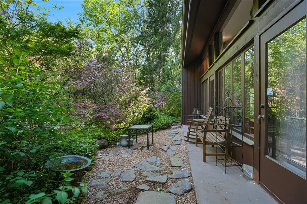 1144 Evergreen Drive NE