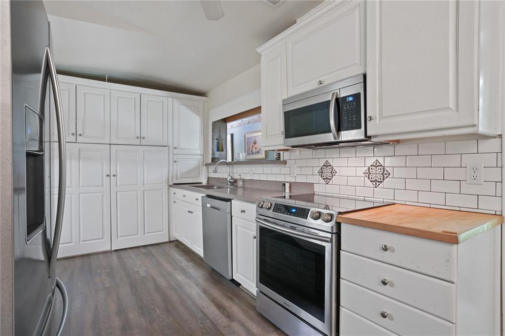 1144 Evergreen Drive NE