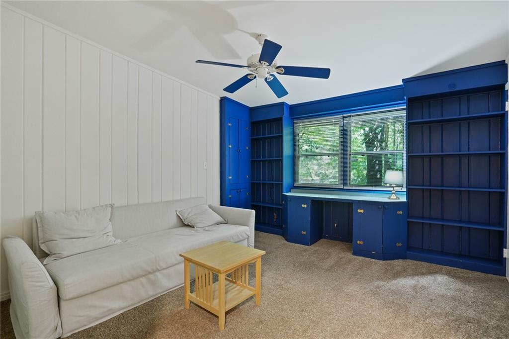 1144 Evergreen Drive NE