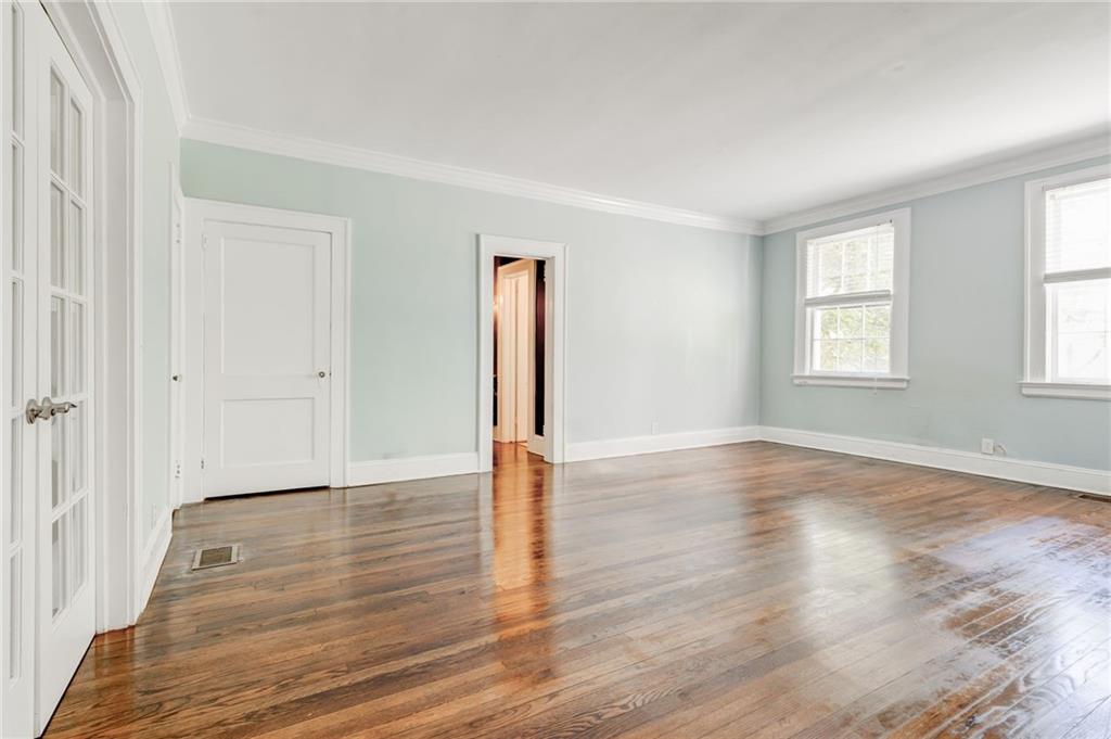 21 Peachtree Memorial Drive NW Unit 7