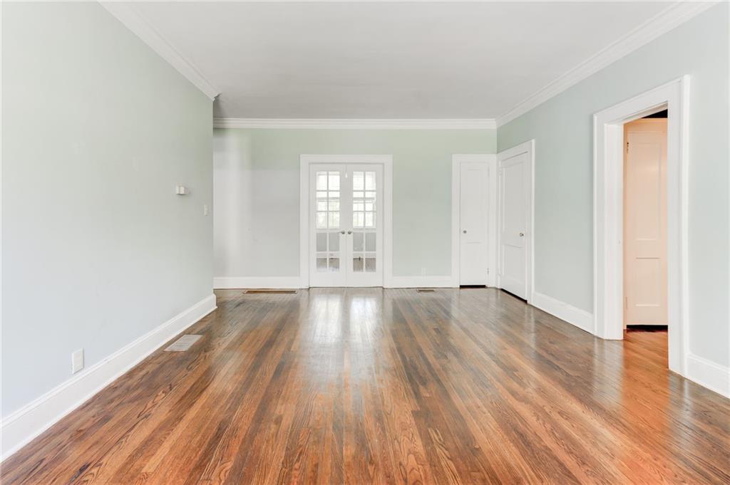 21 Peachtree Memorial Drive NW Unit 7