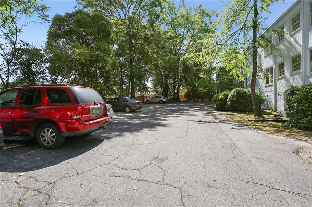 21 Peachtree Memorial Drive NW Unit 7