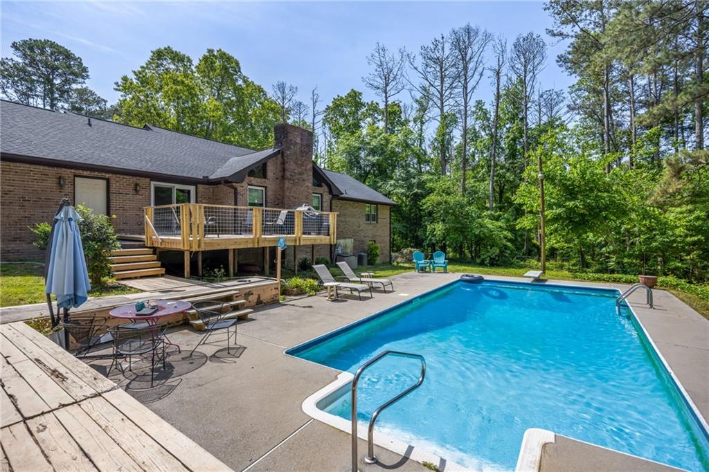 3400 Bonds Lake Road NW