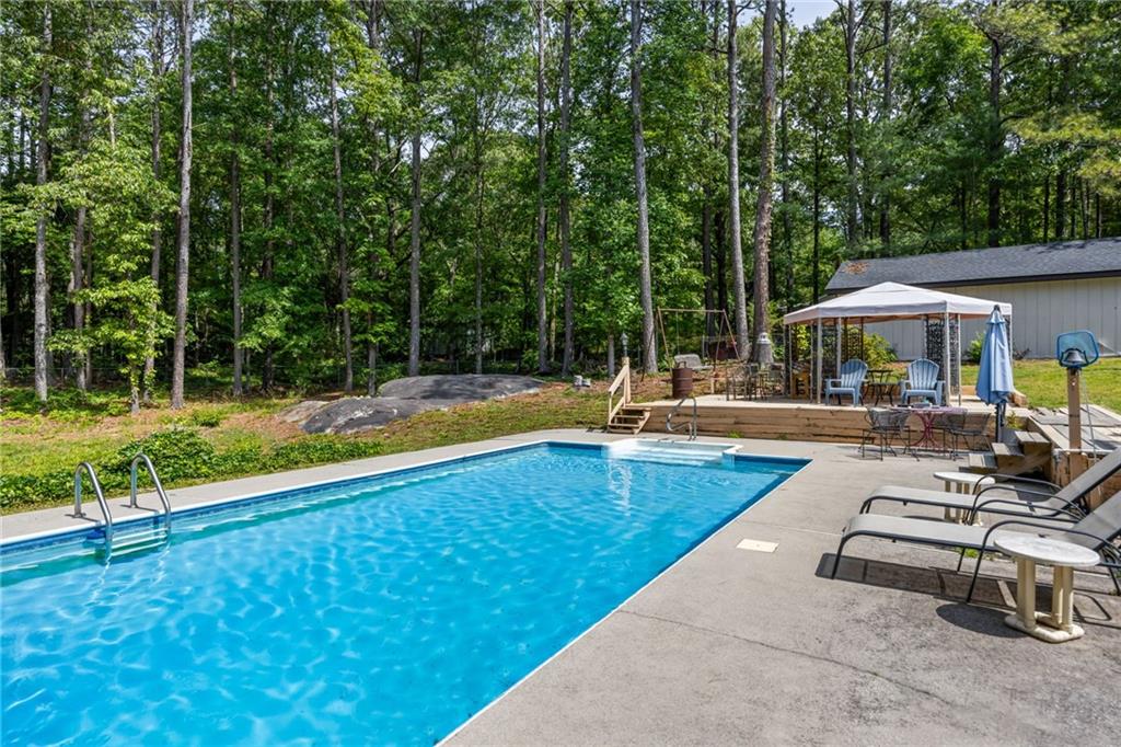 3400 Bonds Lake Road NW