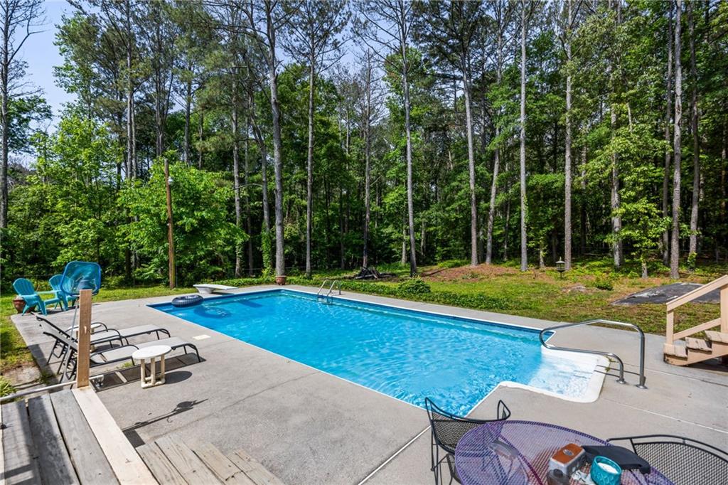 3400 Bonds Lake Road NW
