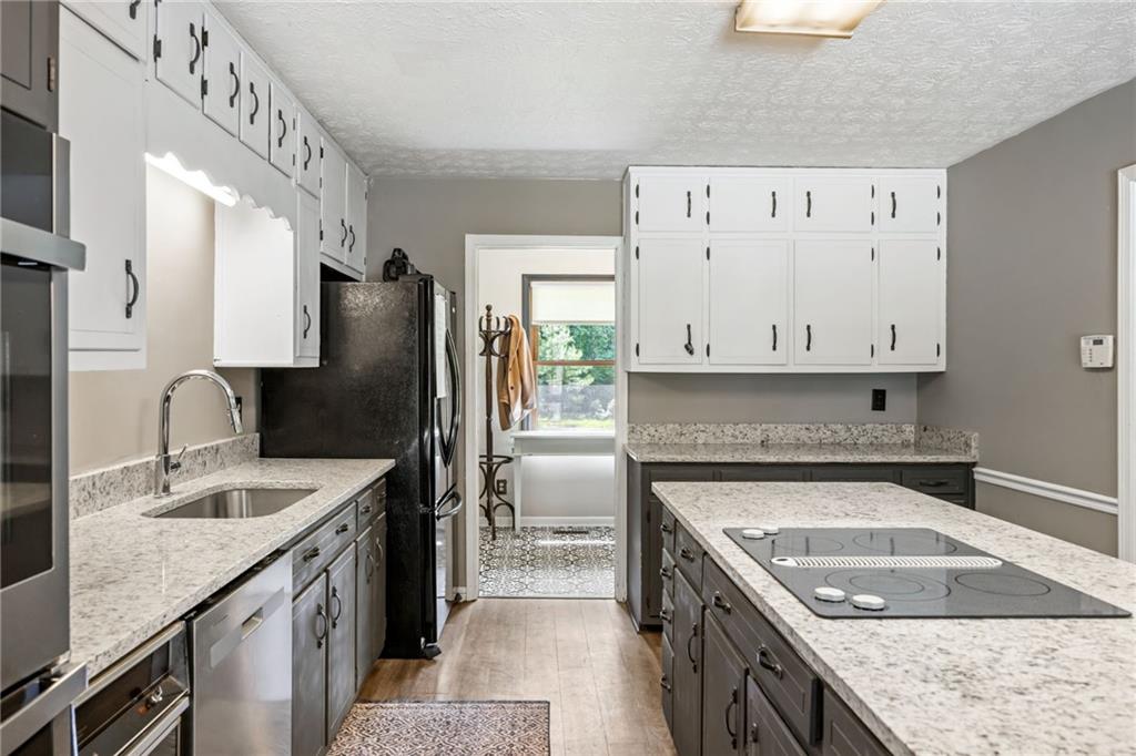 3400 Bonds Lake Road NW