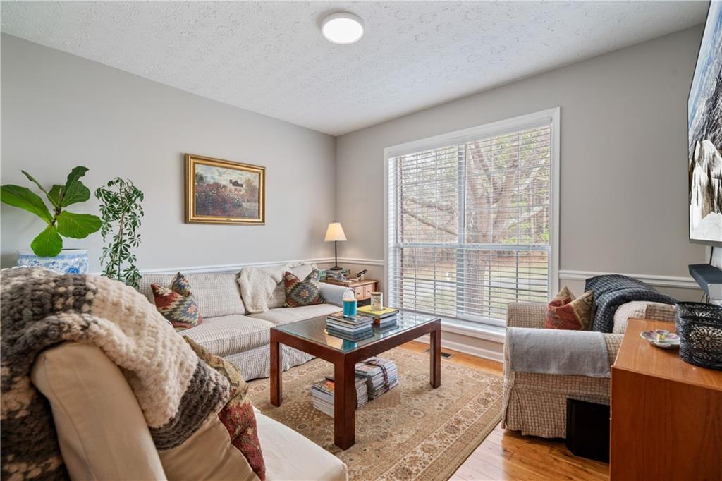 5550 Chestnut Creek Lane
