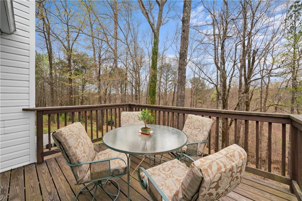 5550 Chestnut Creek Lane